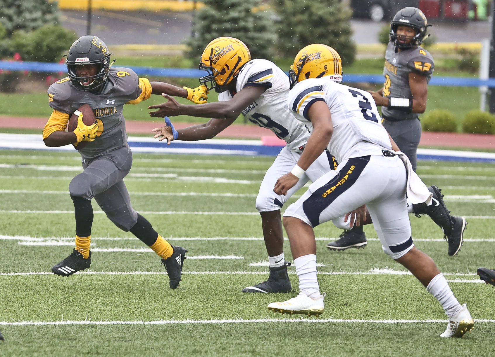 Eisenhower Southeast decgal 24 09.08.18.JPG